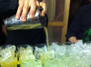 les cocktails Passion Perrier en pleine préparation...