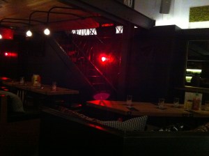 la salle.... sympa, non ?