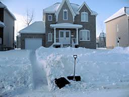 Ah.... la neige et les joies de l'hiver.....