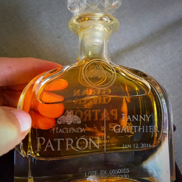 Mon nom et la date sont même inscrits sur la bouteille ....